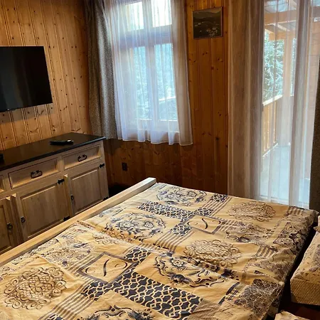 Πανσιόν Jaruska