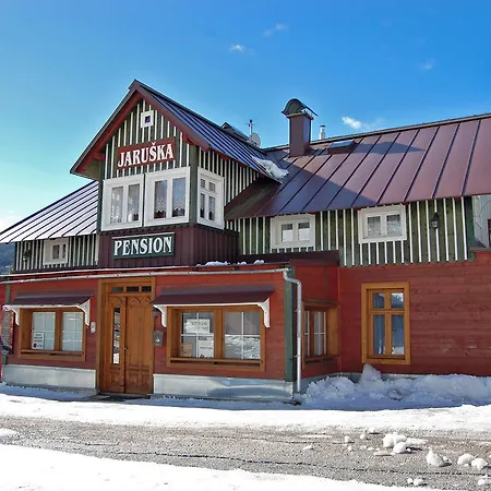 Jaruska Guest house 3*