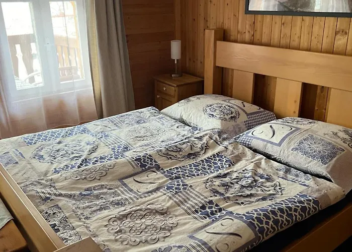 Jaruska Πανσιόν 3*